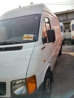 Photo - Volkswagen LT 2002 White