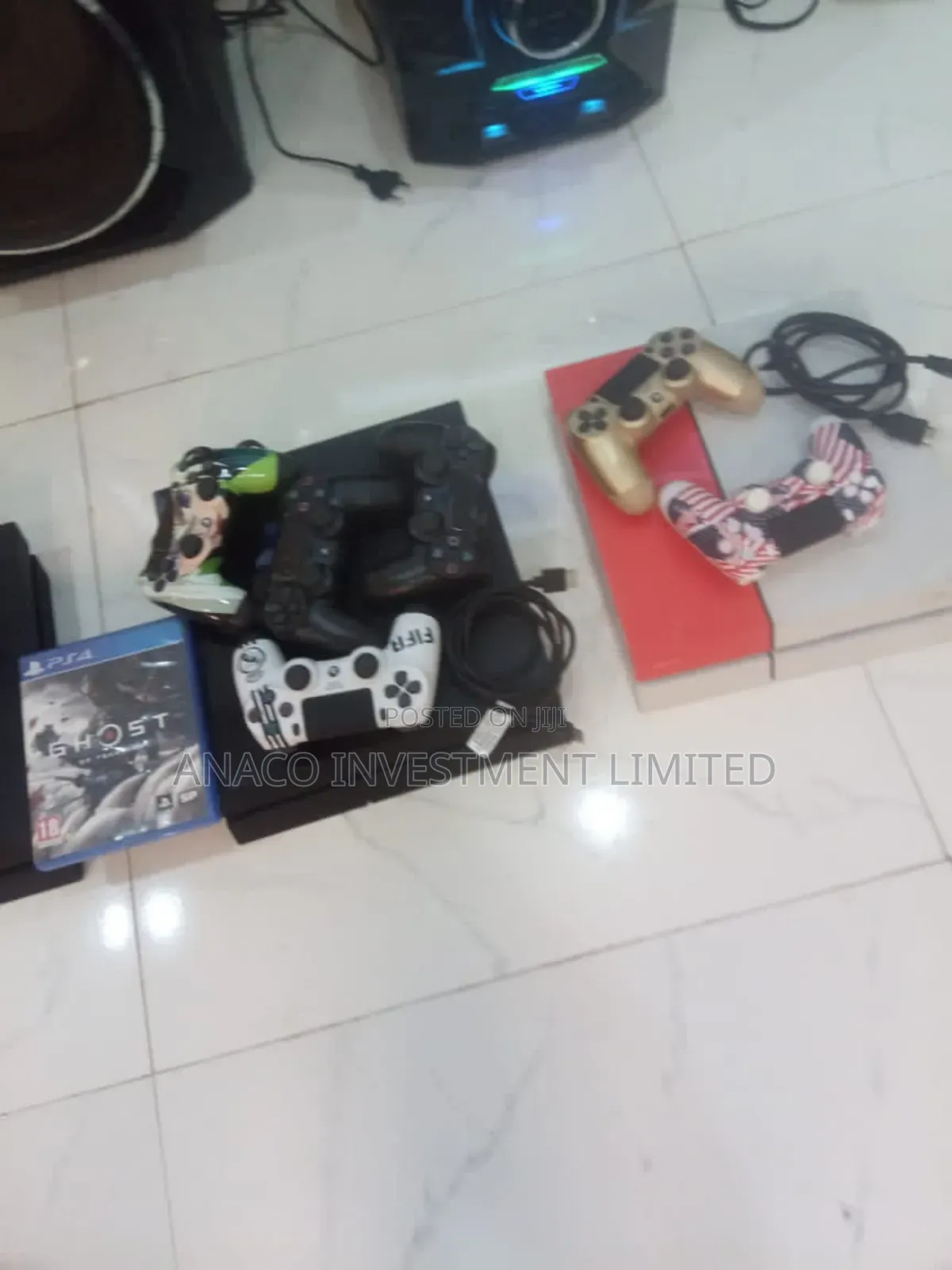 Ps4 With One Controller Plus 1controller Games Installed On