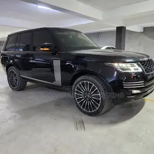 Land Rover Range Rover Vogue 2014 Black