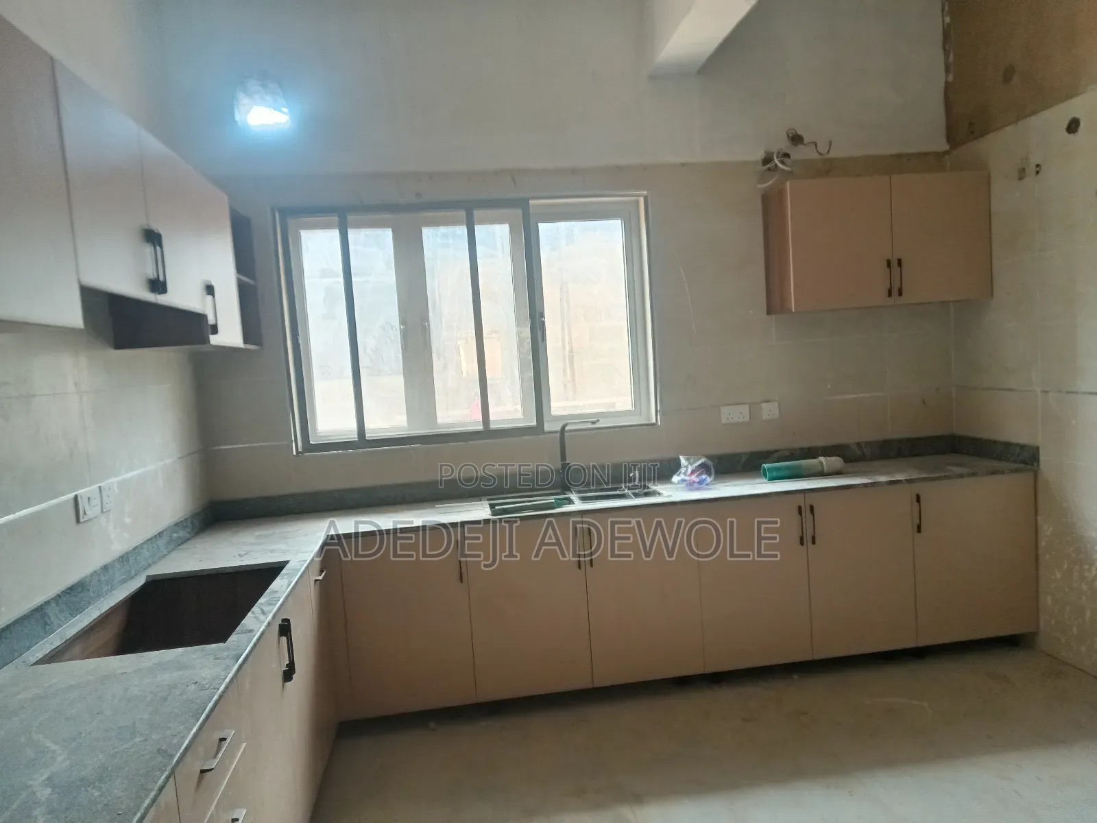 4bdrm Duplex in Old Bodija, Ibadan North West for sale