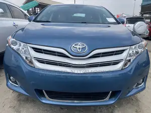 Toyota Venza V6 AWD 2010 Blue