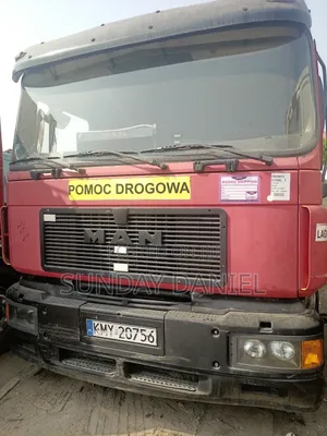 Photo - Man Diesel Truck 2002 Red