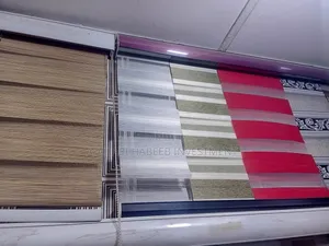 Window Blind 5 Ft X 4 Ft
