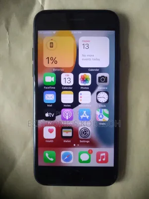 Photo - Apple iPhone 7 32 GB Black