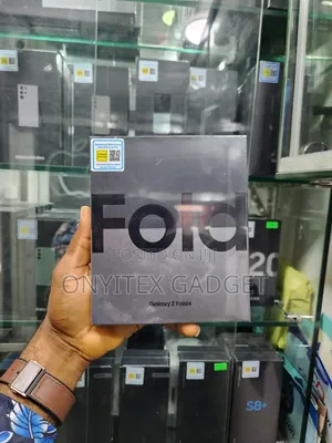 New Samsung Galaxy Z Fold4 512 GB Black