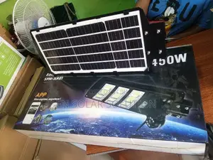 Solar Street Lights With 4G Camera Available