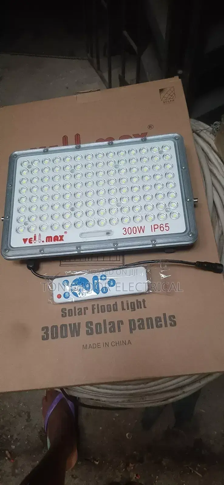 300W Flood Solar Light Vellmax