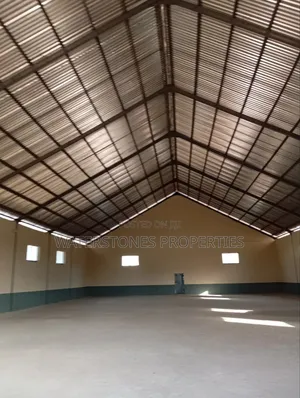Warehouse to Let in Asaba