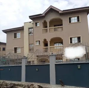 Photo - 3bdrm Block of Flats in Itire Surulere for sale