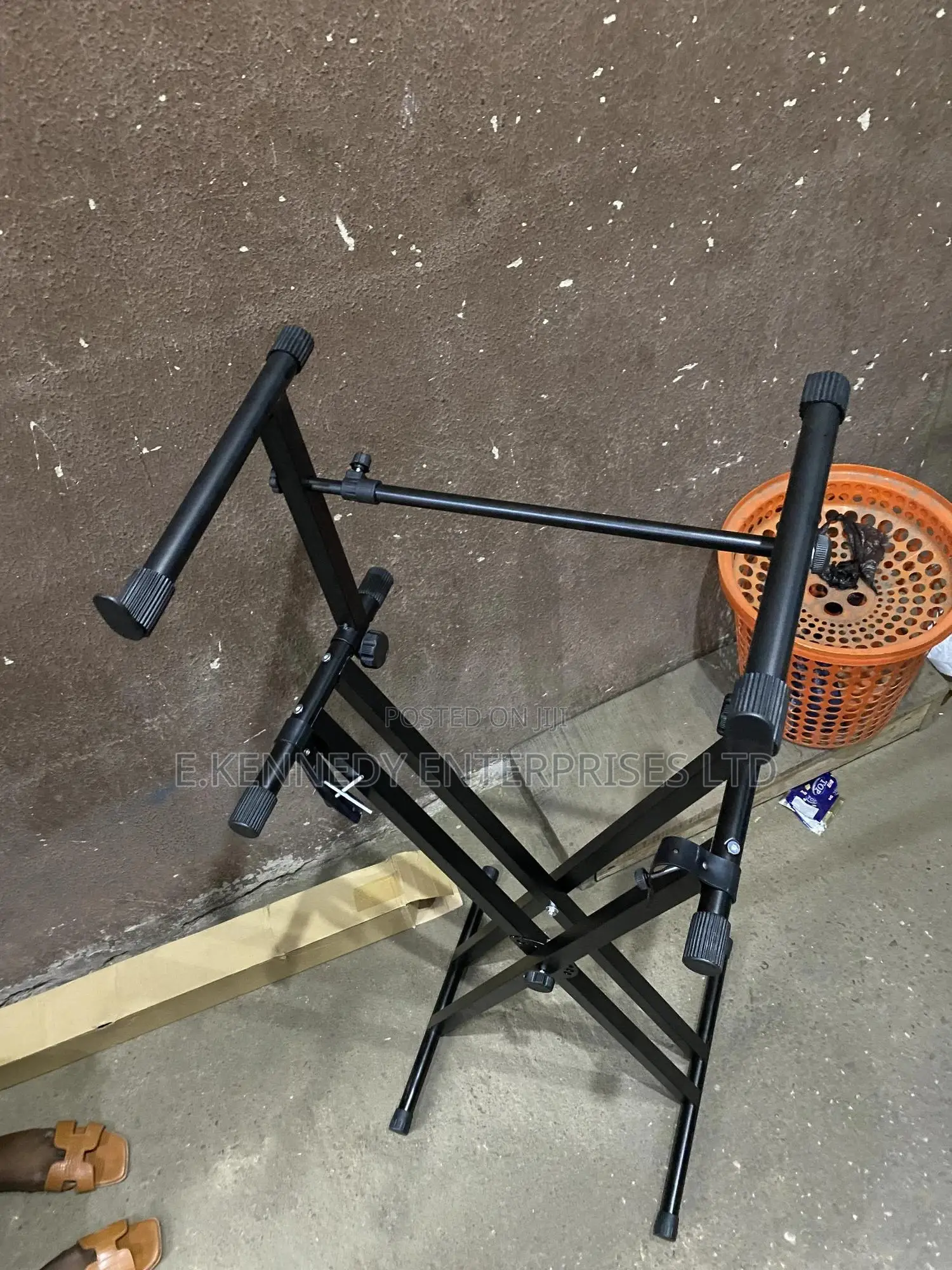 Double Keyboard Stand