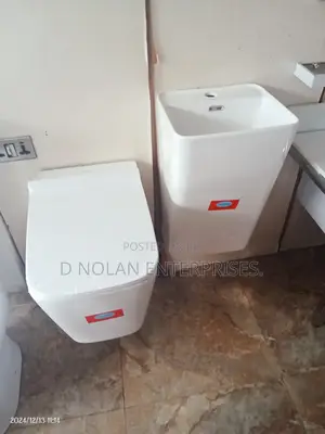 Black One White Complete Set Water Closet