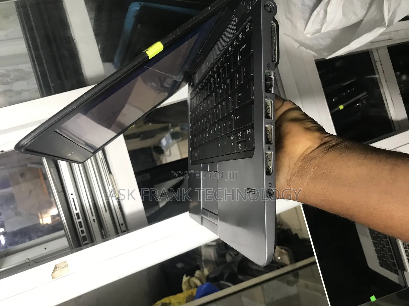 Laptop HP EliteBook 820 G1 6GB Intel Core I7 HDD 500GB