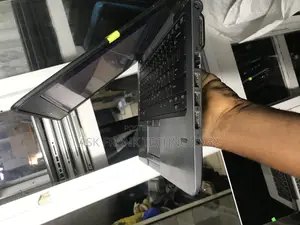 Laptop HP EliteBook 820 G1 6GB Intel Core I7 HDD 500GB