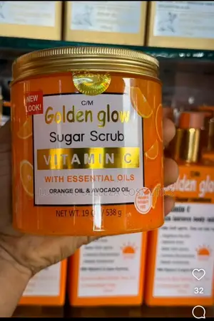 Golden Glow Vitamin C Exfoliating Body Sugar