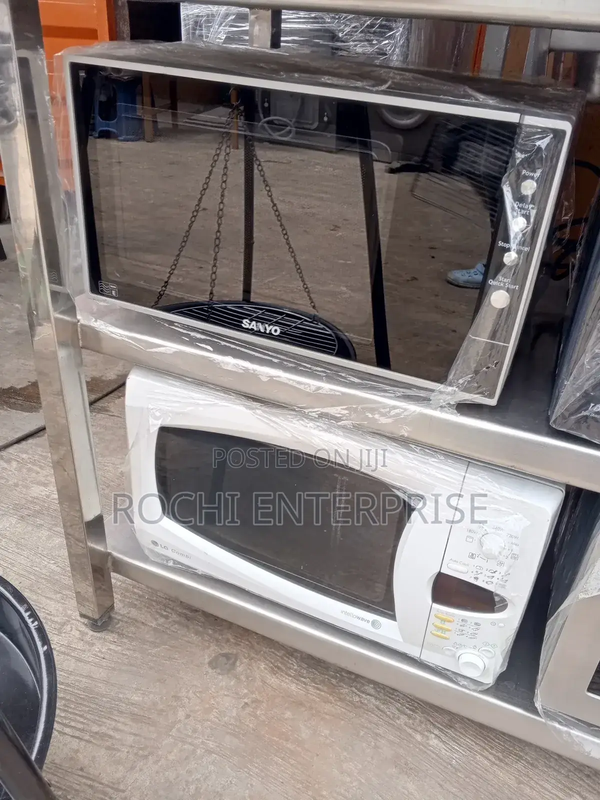 Microwave Oven