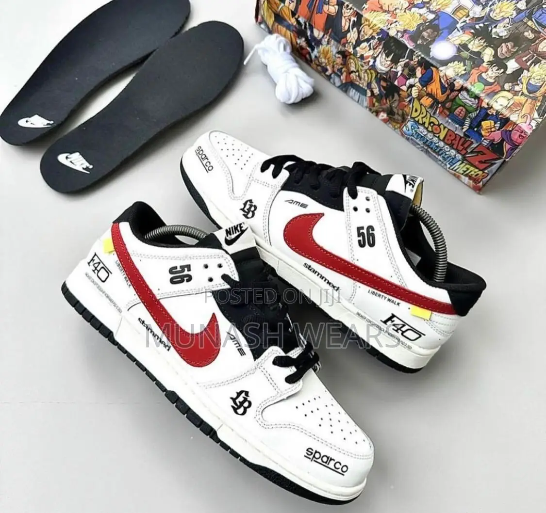 Sb Dunk Low Pro Sneakers