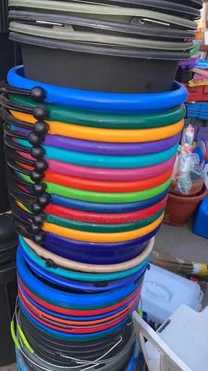 Bathroom Buckets and Bowls All Sizes