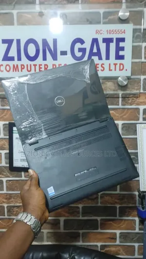 Photo - Laptop Dell Latitude 14 3490 16GB Intel Core I7 SSD 512GB