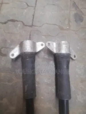 Range Rover Jaguar Bark Shock