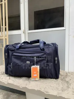 Quality Delilai Duffle Bag - Medium Size