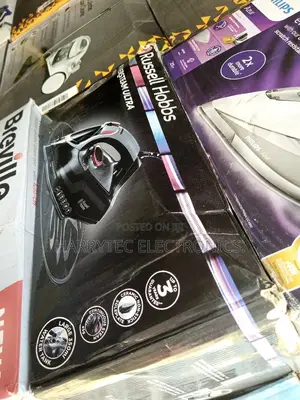 Russell Hubbs Electric Steam Iron With 3year Warranty