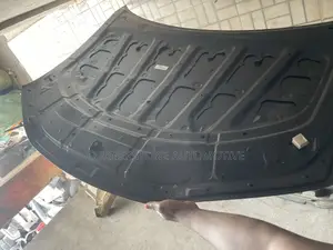 Bonnet Es 350 2018