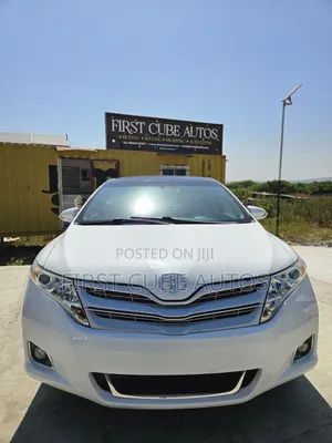 Toyota Venza XLE AWD 2013 White