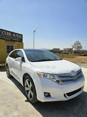 Toyota Venza XLE AWD 2013 White