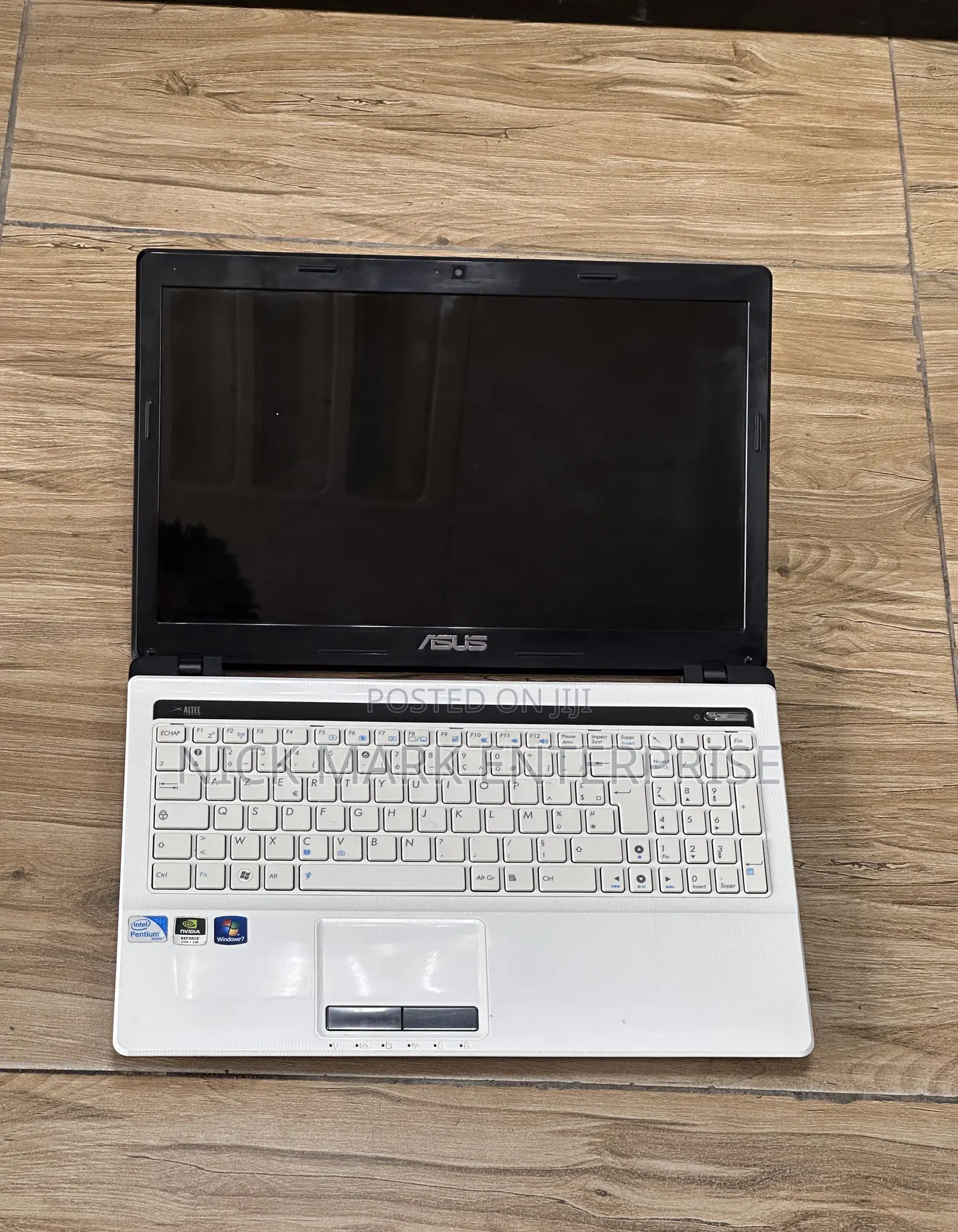 Laptop Asus X53TK 2GB Intel Pentium HDD 500GB