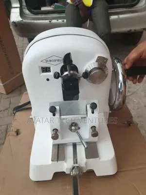 Microtome Machine