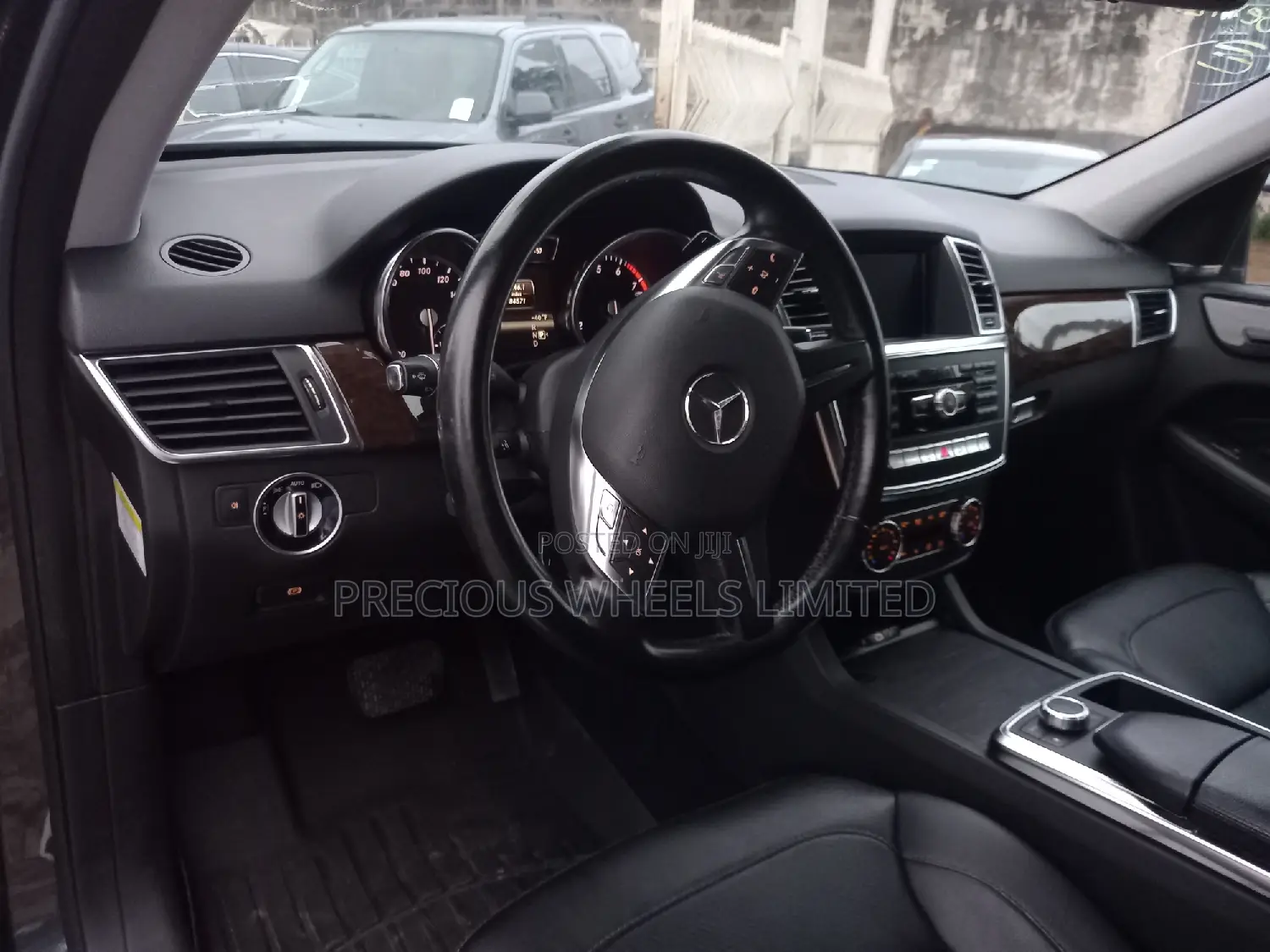 Mercedes-Benz M Class 2013 Gray