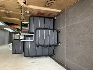Photo - Quality Set of 4 Rubber Luggage Traveling Box