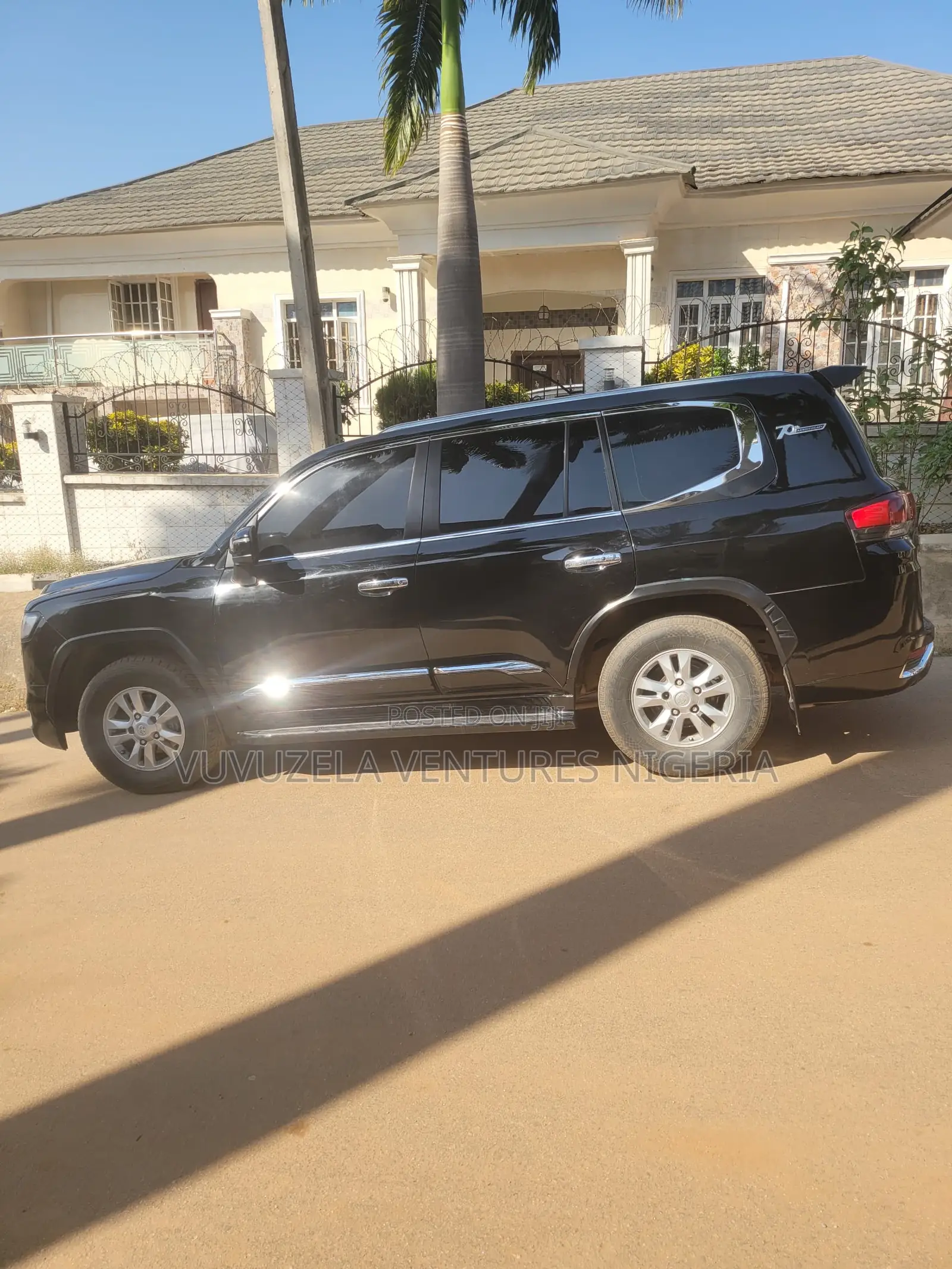 Toyota Land Cruiser 2023 Black