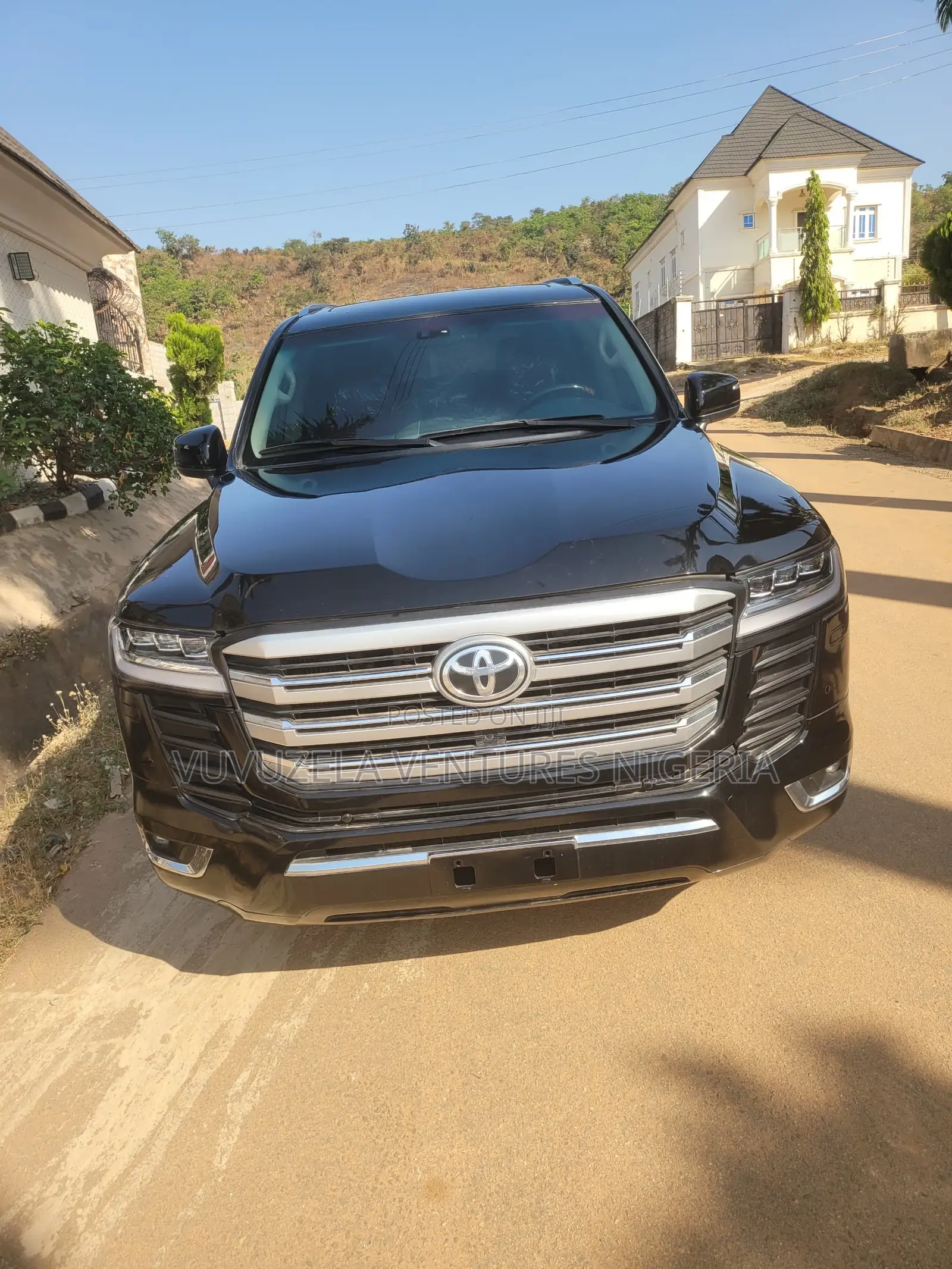 Toyota Land Cruiser 2023 Black