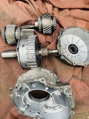 Gear Box Axaullry GLK ,C 300 010