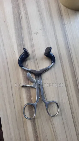 Photo - Mouth Gag Used for Hospital