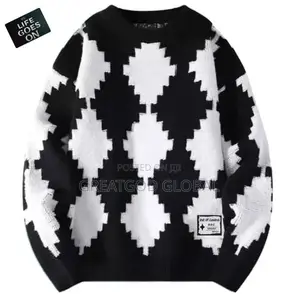 Photo - Luxury SWEAT TOP AVAILABLE in Different Colors Unisex