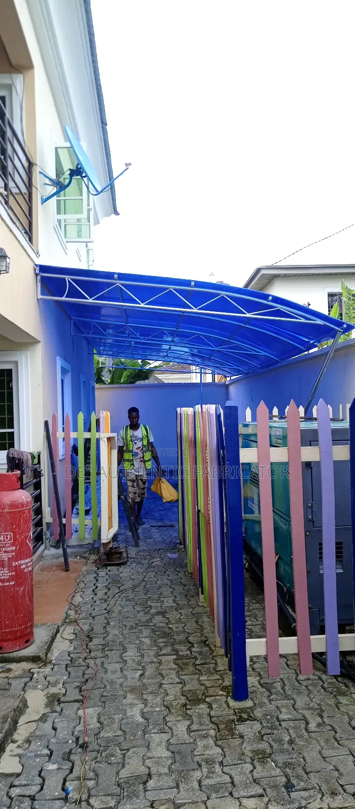 Dampalon Shade Cover