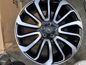 22rim Range Rover 2022