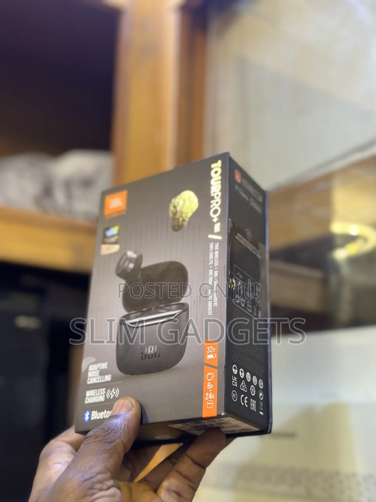 Open Box JBL Tour PRO +