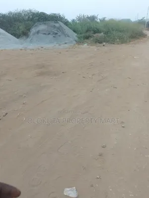 Granite 3/4 Down