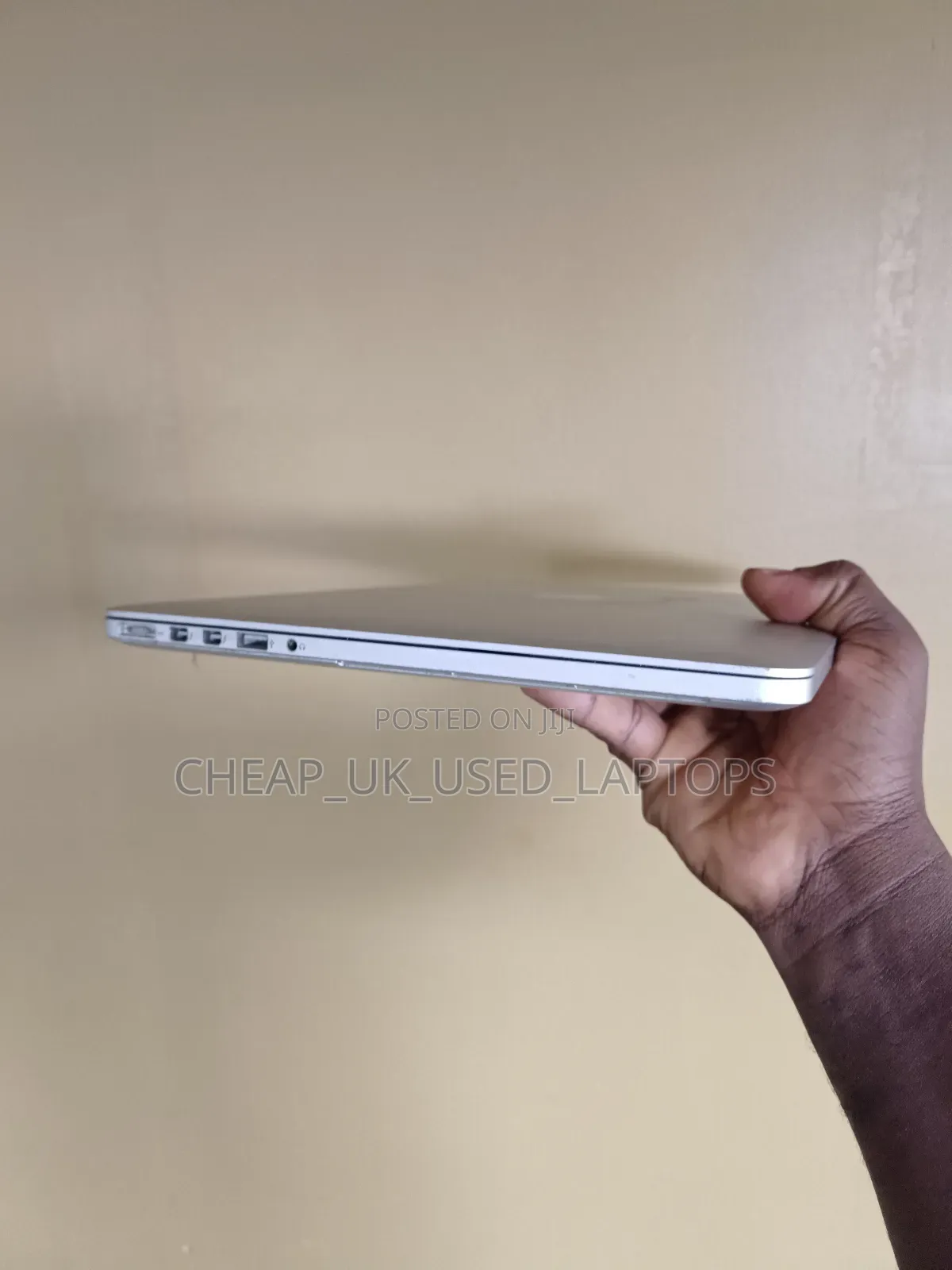 Laptop Apple MacBook Pro 16GB Intel Core I7 SSD 256GB