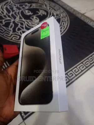 New Apple iPhone 15 Pro Max 256 GB