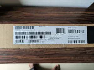 New Laptop Microsoft Surface Laptop 4 16GB Intel Core i7 SSD 512GB