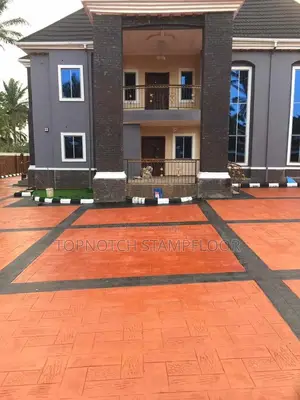Photo - Glossy Solid Increte Floor