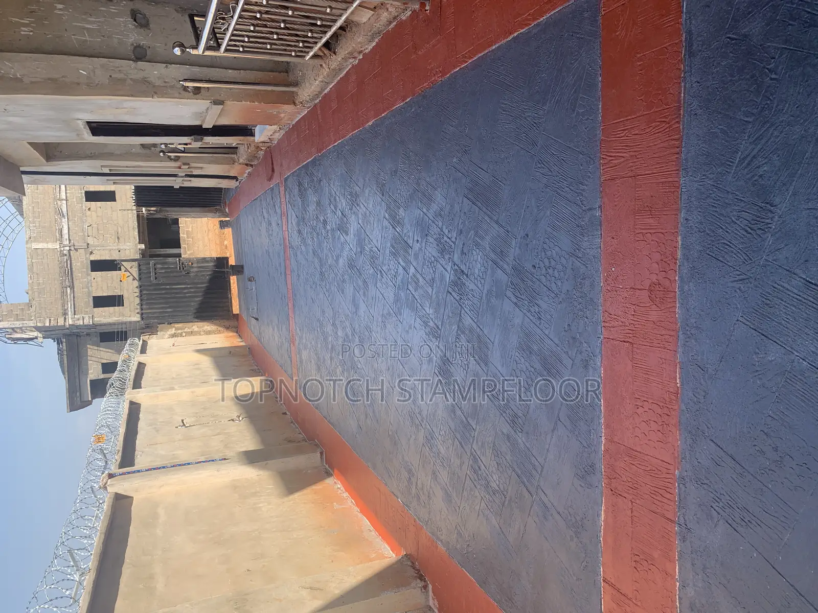 Glossy Solid Increte Floor