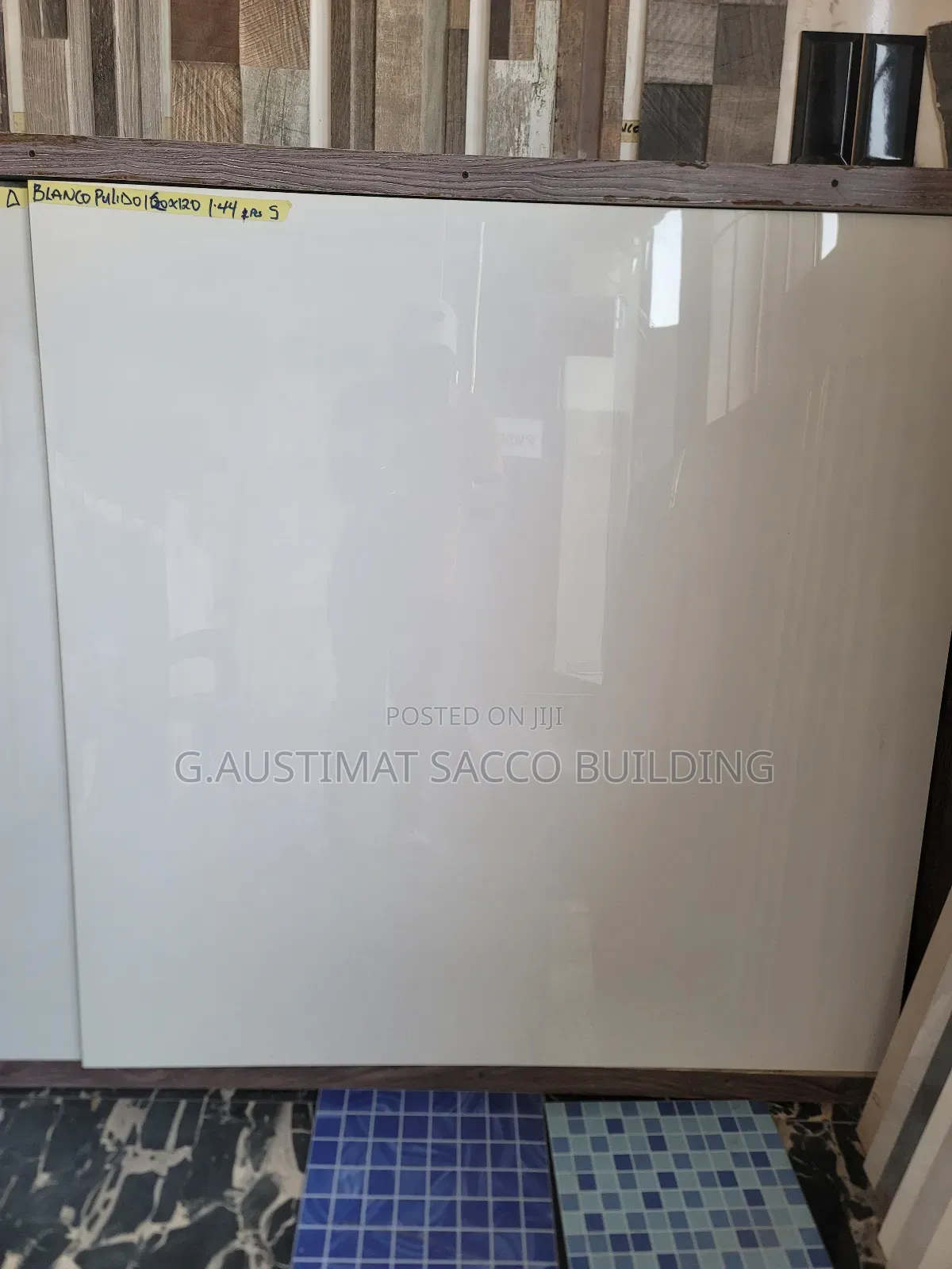 Pure White 120x120 Spain