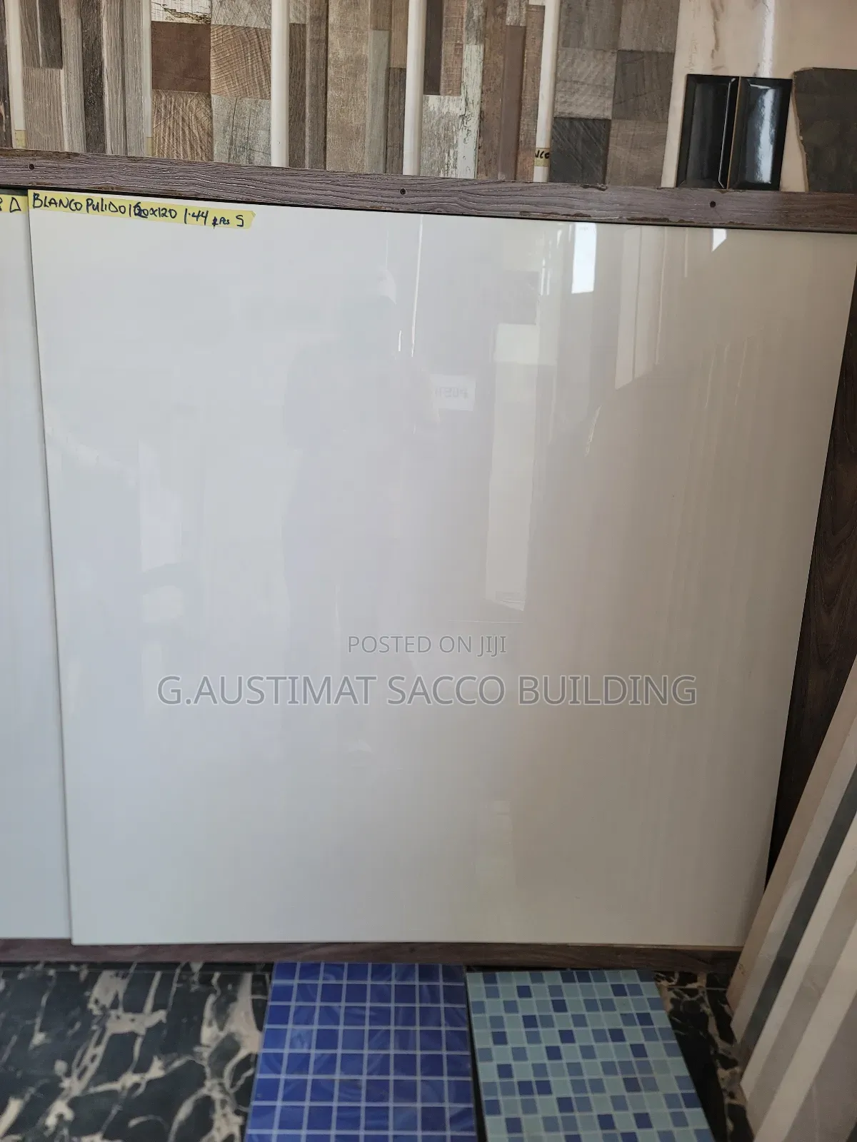 Pure White 120x120 Spain