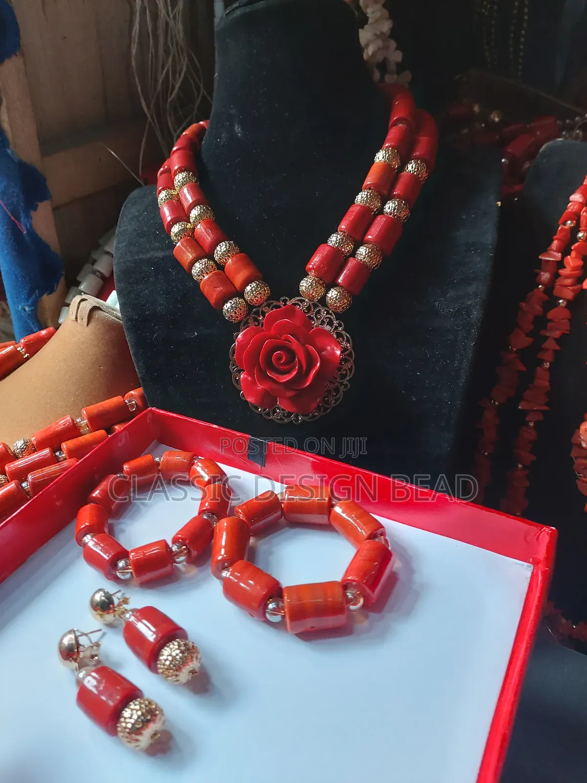 2 Layers Short Beaded Necklace
