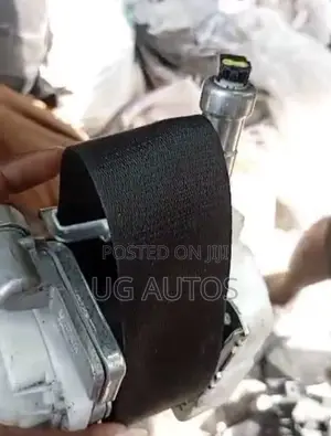 Seatbelt Toyota Highlander 2017